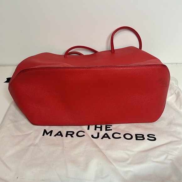 The Marc Jacobs East/West leather tote - Picture 6 of 8